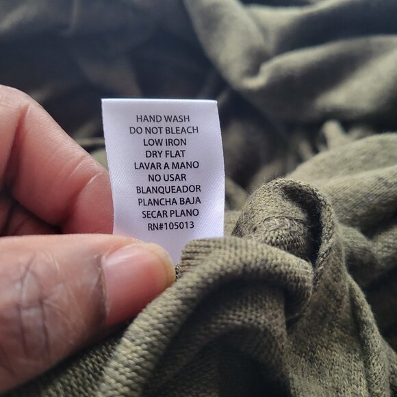 Dear Scarlett Green Knit Poncho Wrap Cape Cardigan (Size: One Size) - Picture 13 of 15